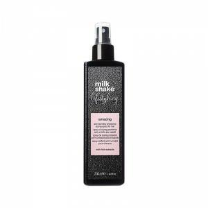 MILK SHAKE LIFESTYLING AMAZING SPRAY 200ML MILK SHAKE LIFESTYLING AMAZING SPRAY 200ML